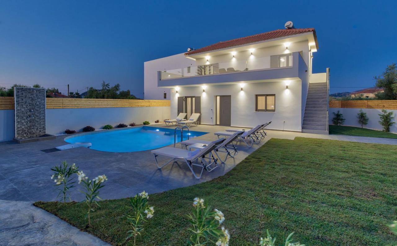 Villa Agalliu